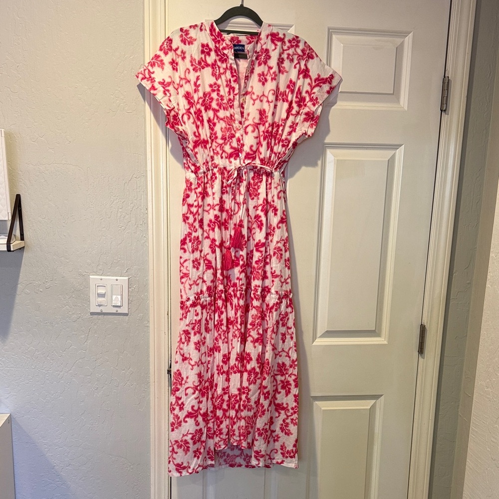 Anthropologie Elegant Floral Maxi Dress in Pink and White